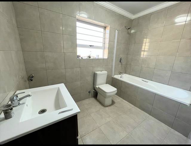 3 BEDROOM HOUSE TO LET IN VASCO ESTATE